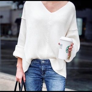 La Brea V Neck Sweater in Ivory/White